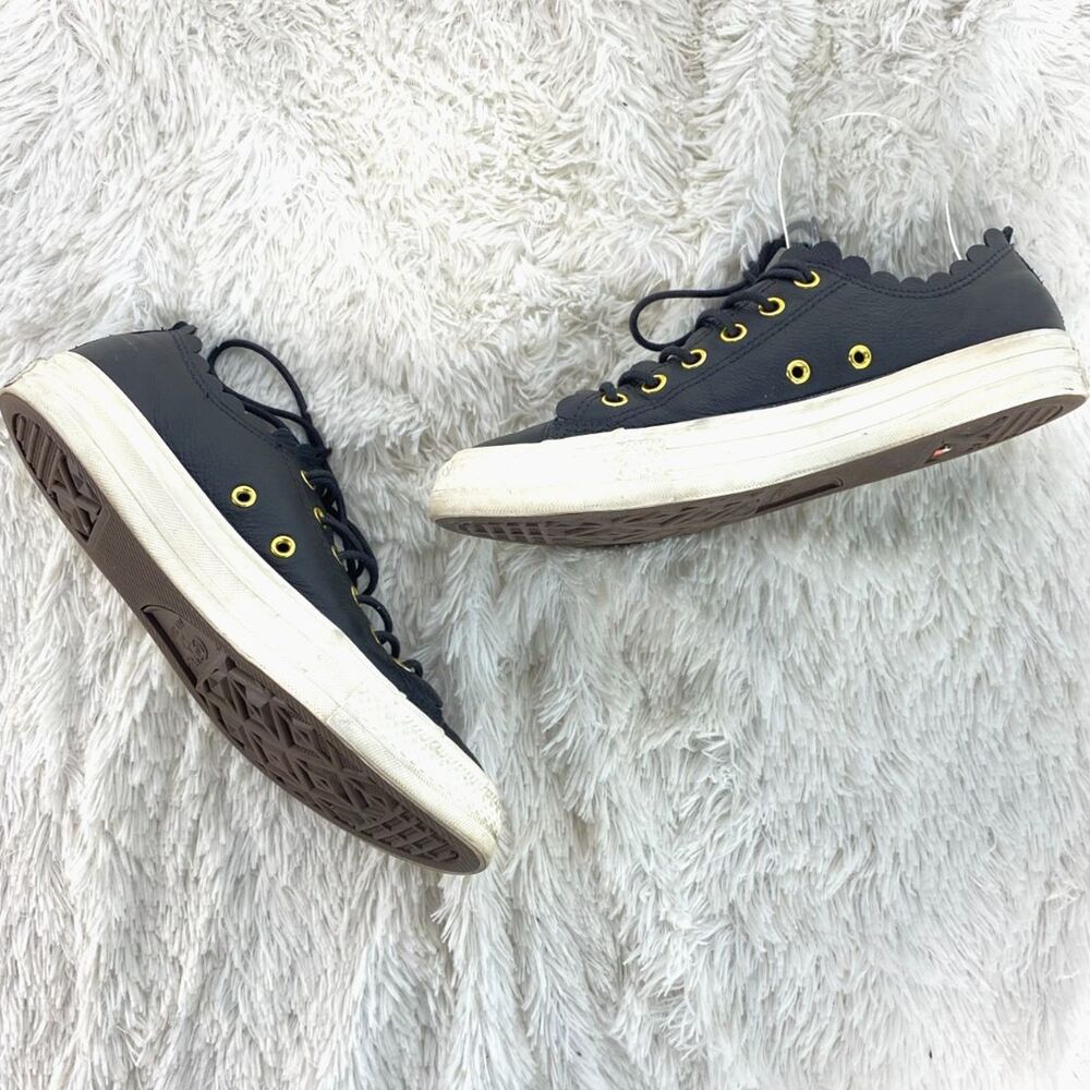 Converse All Star OX Black Leather Low Top Womens Lace Up Sneakers sz 8